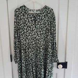 Old Navy Green Floral Dress XXL